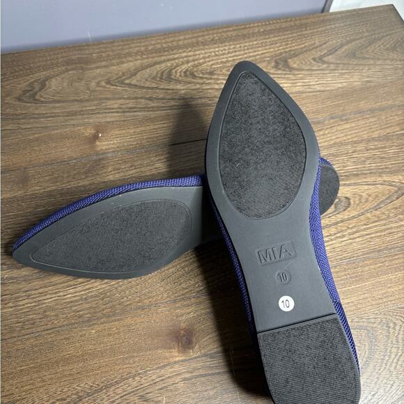 MIA Blue Textile Pointed Toe Cushioned Flats Size 10 - Picture 5 of 5